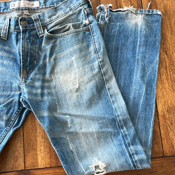 B by Bullhead Mens Slim Blue Denim Distressed jeans size 28 x 30 - Picture 2 of 16